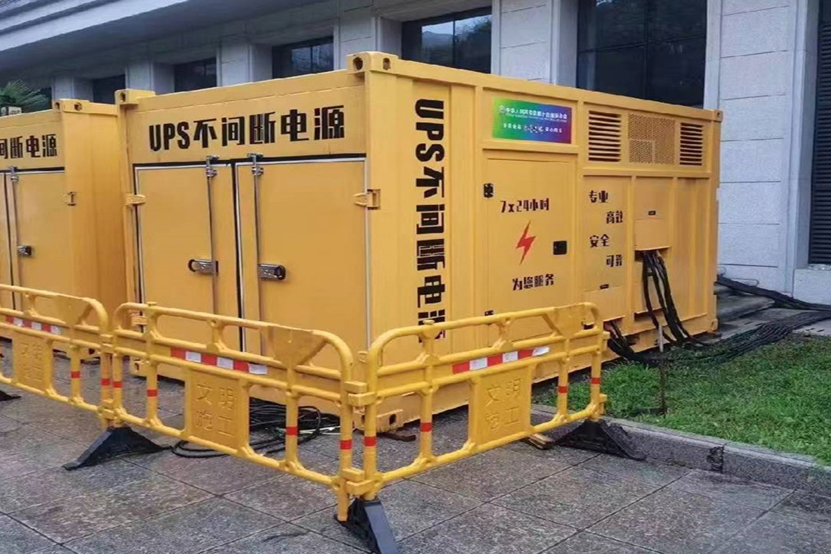 新都发电机租赁施工现场